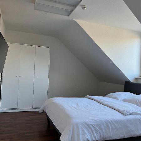 Moebliertes Wohnung Am Geroweiher Moenchengladbach Extérieur photo