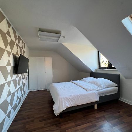Moebliertes Wohnung Am Geroweiher Moenchengladbach Extérieur photo