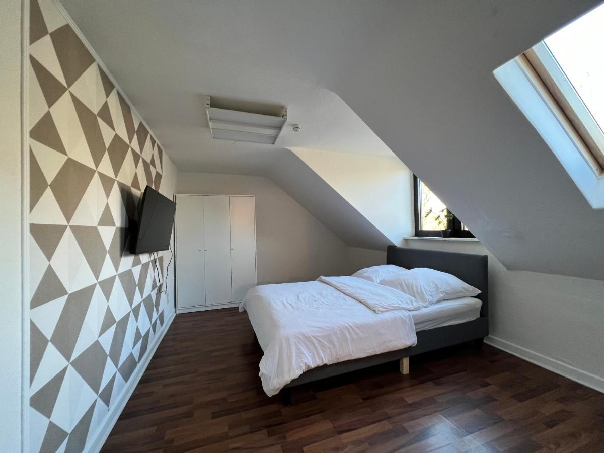 Moebliertes Wohnung Am Geroweiher Moenchengladbach Extérieur photo